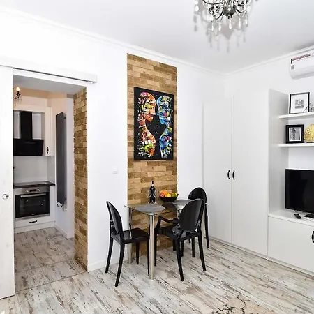 Komfortowe Przy Rynku Klimatyzacja Apartmán
